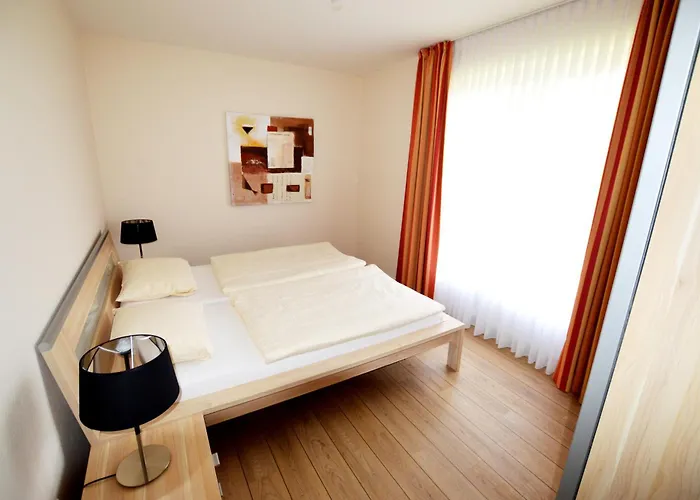 Reetdachhaus 2, Inkl 2 Parkplaetze