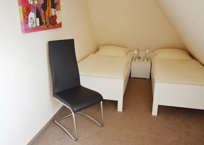 Casa de Férias Reetdachhaus 2, Inkl 2 Parkplaetze Fehmarn